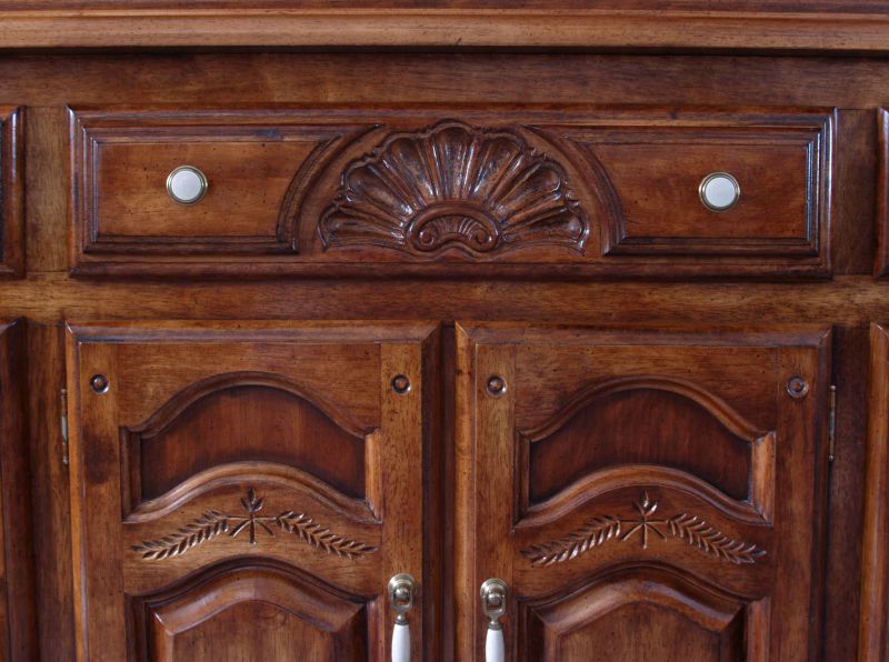 Wood Cabinet Staining in Lafayette, IN